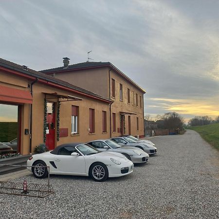 Le Maginot Relais Bed & Breakfast Castelvetro Piacentino Exterior foto